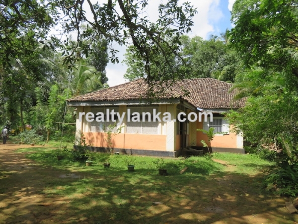 Colonial House Near Galle Expressway